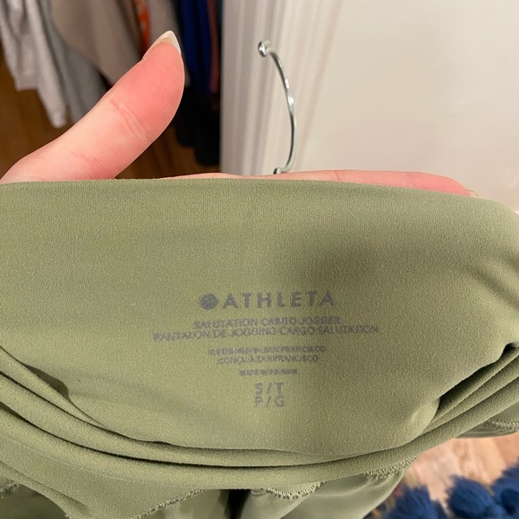 Athleta Salutation Cargo Joggers - Picture 3 of 3